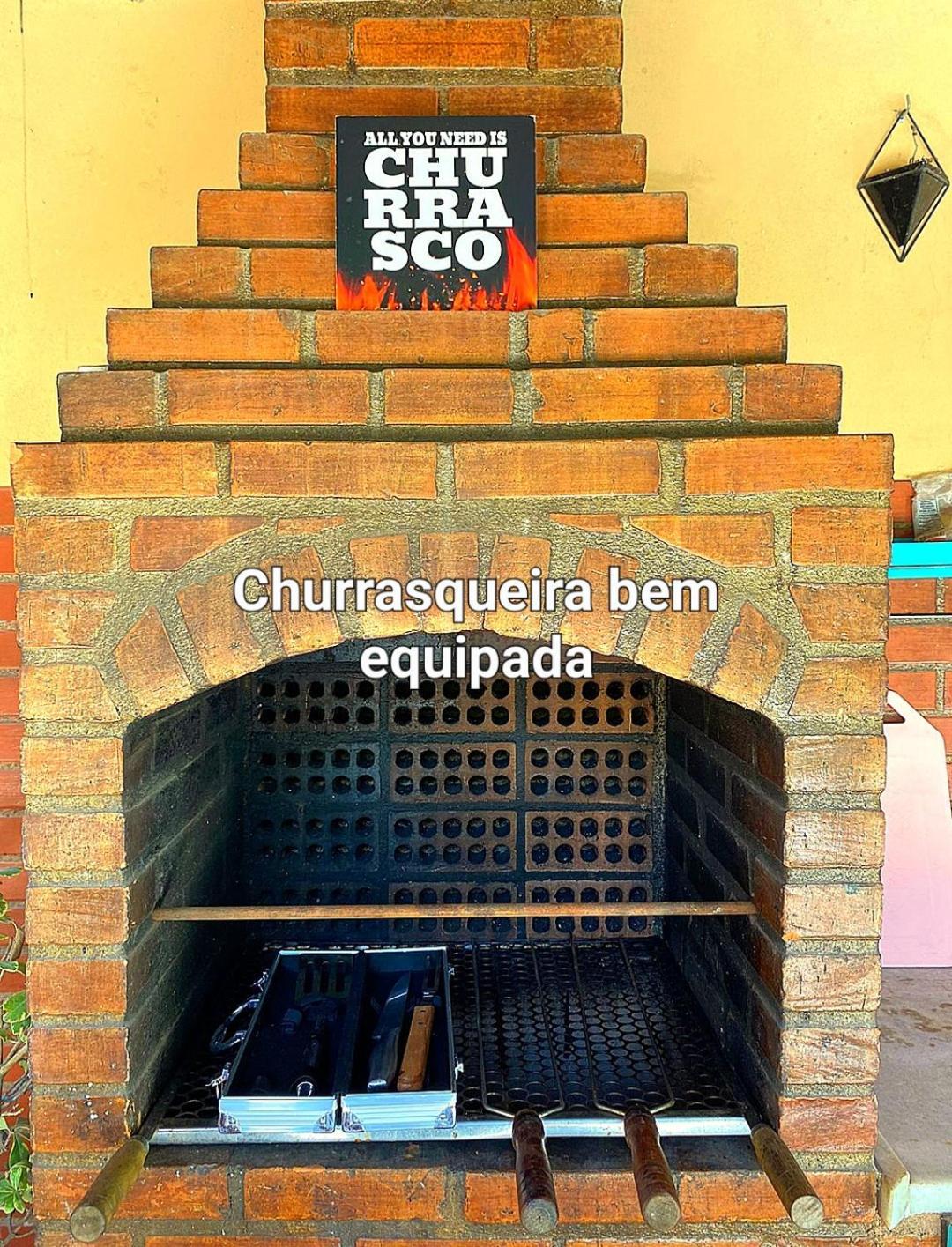 Aconchego De Itaipava - Casa De 3 Quartos, Equipada, Area Kids, Jacuzzi, Pet Friendly, Churrasqueira, Em Meio A Natureza E Proximo Ao Centro Do Bairro Petrópolis Esterno foto