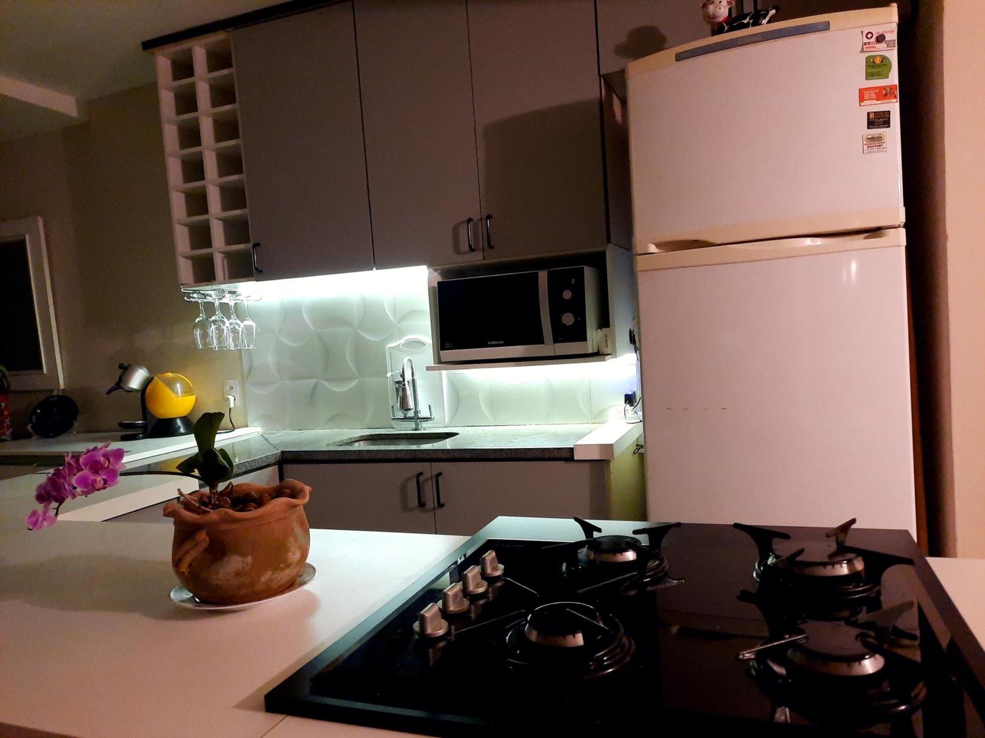 Aconchego De Itaipava - Casa De 3 Quartos, Equipada, Area Kids, Jacuzzi, Pet Friendly, Churrasqueira, Em Meio A Natureza E Proximo Ao Centro Do Bairro Petrópolis Esterno foto