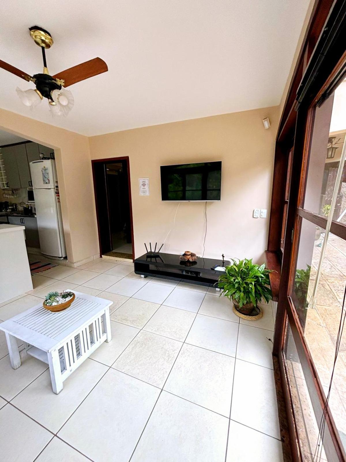 Aconchego De Itaipava - Casa De 3 Quartos, Equipada, Area Kids, Jacuzzi, Pet Friendly, Churrasqueira, Em Meio A Natureza E Proximo Ao Centro Do Bairro Petrópolis Esterno foto