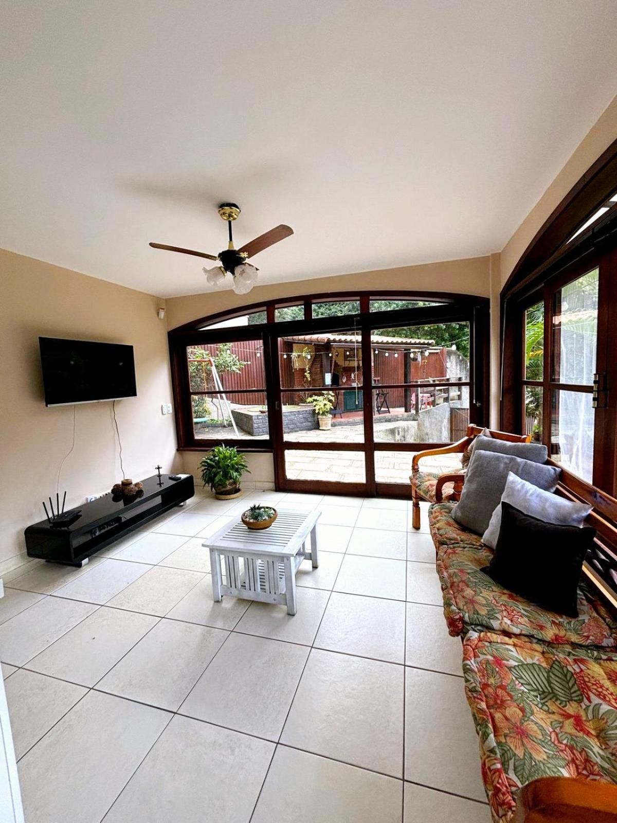 Aconchego De Itaipava - Casa De 3 Quartos, Equipada, Area Kids, Jacuzzi, Pet Friendly, Churrasqueira, Em Meio A Natureza E Proximo Ao Centro Do Bairro Petrópolis Esterno foto
